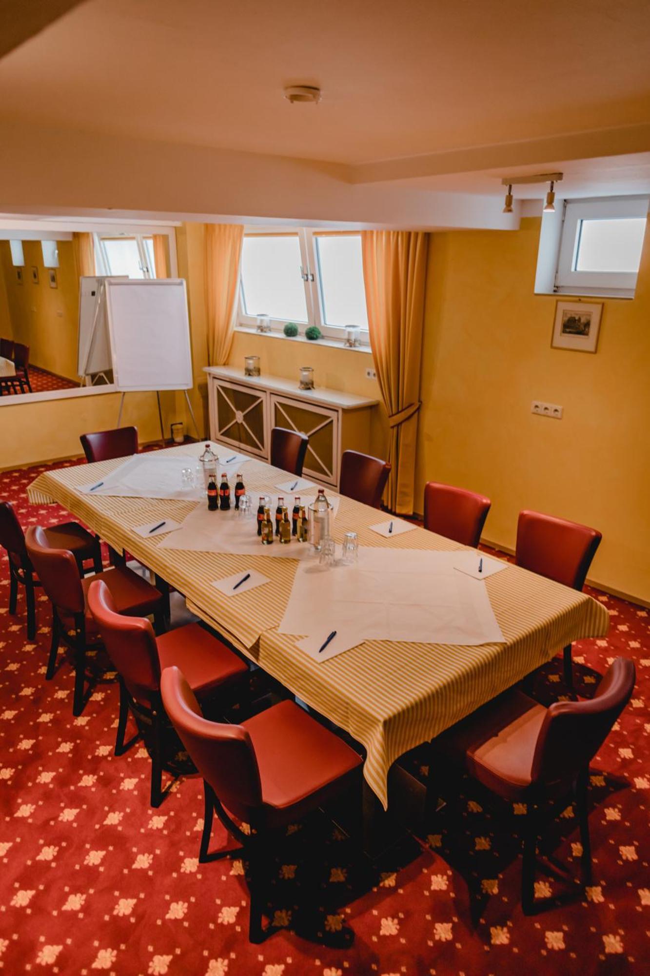 Hotel Stadtresidenz ฮิลเดสไฮม์ ภายนอก รูปภาพ